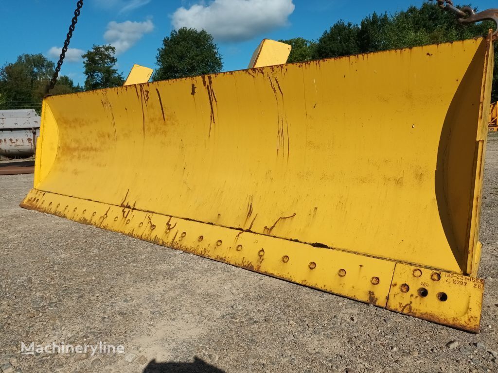 new Komatsu D65PX blade UNUSED digger blade