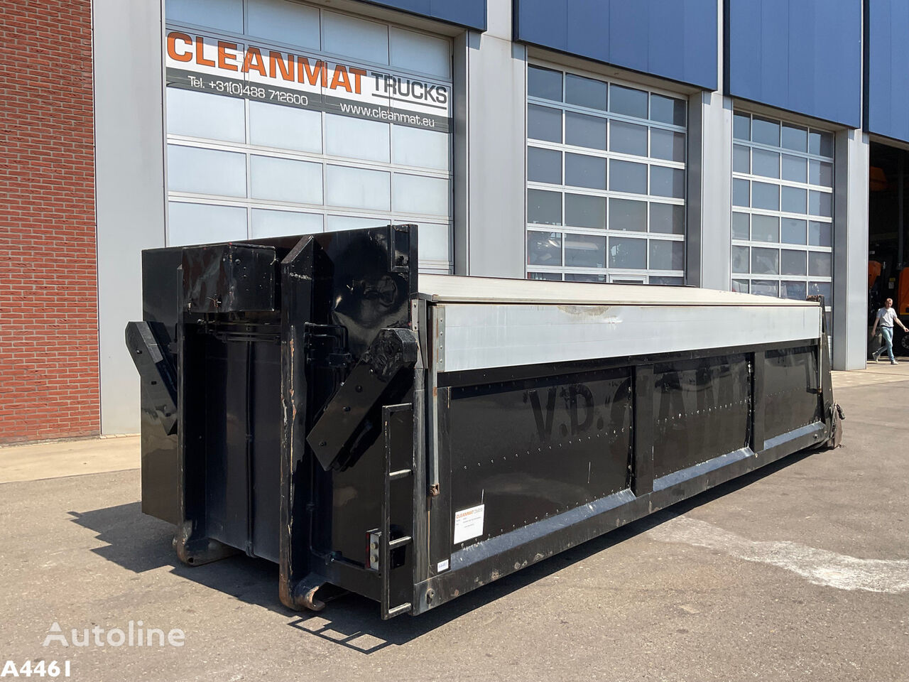 Container 18m³ met milieukleppen kipper opbouw