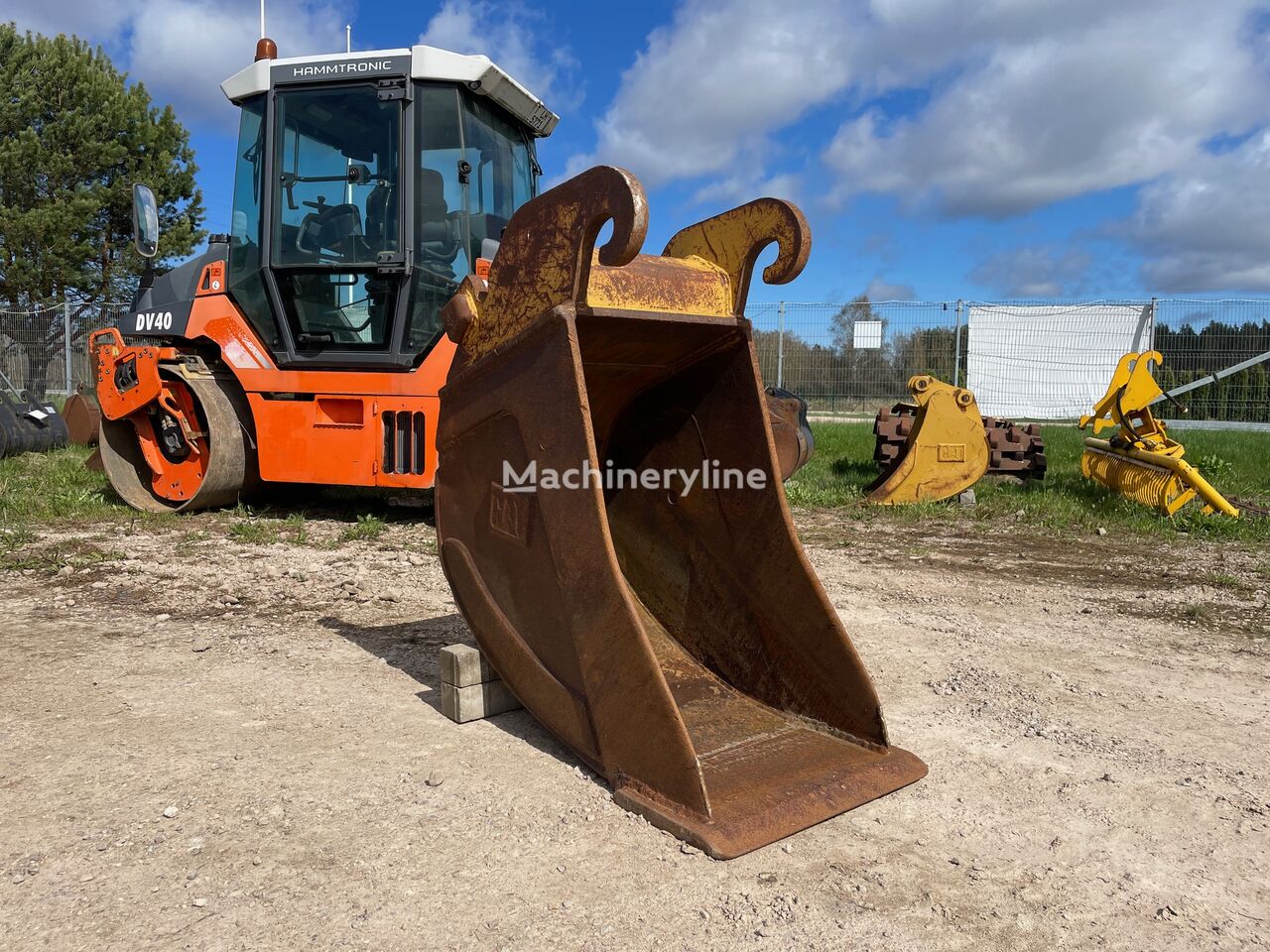 Caterpillar CW30s CW40s excavator bucket