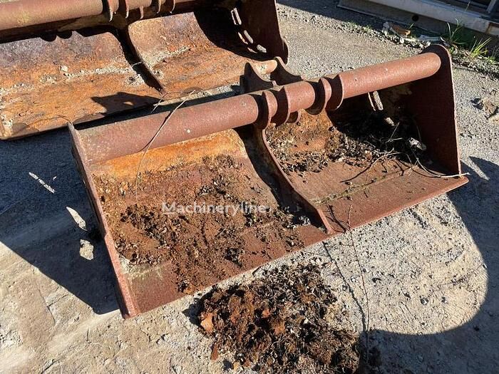 Morin M3 excavator bucket for sale | Machineryline SG Morin M3 excavator bucket - Machineryline