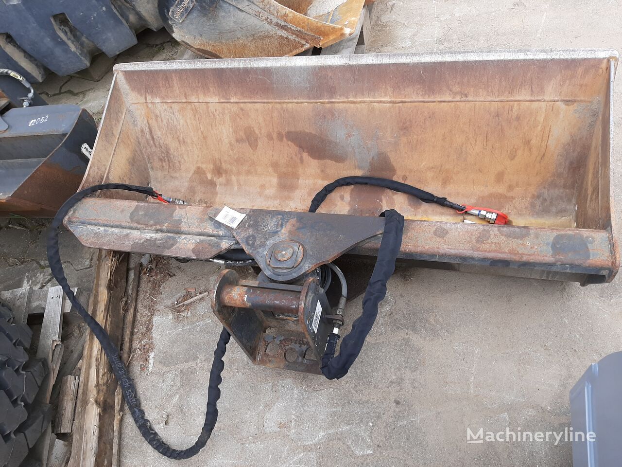 Rädlinger Grabenräumlöffel schwenkbar 1600mm excavator bucket