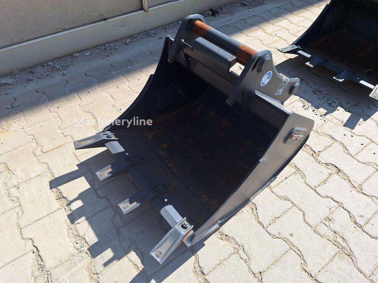 Rädlinger KTL03 ekskavatör kovası - Machineryline