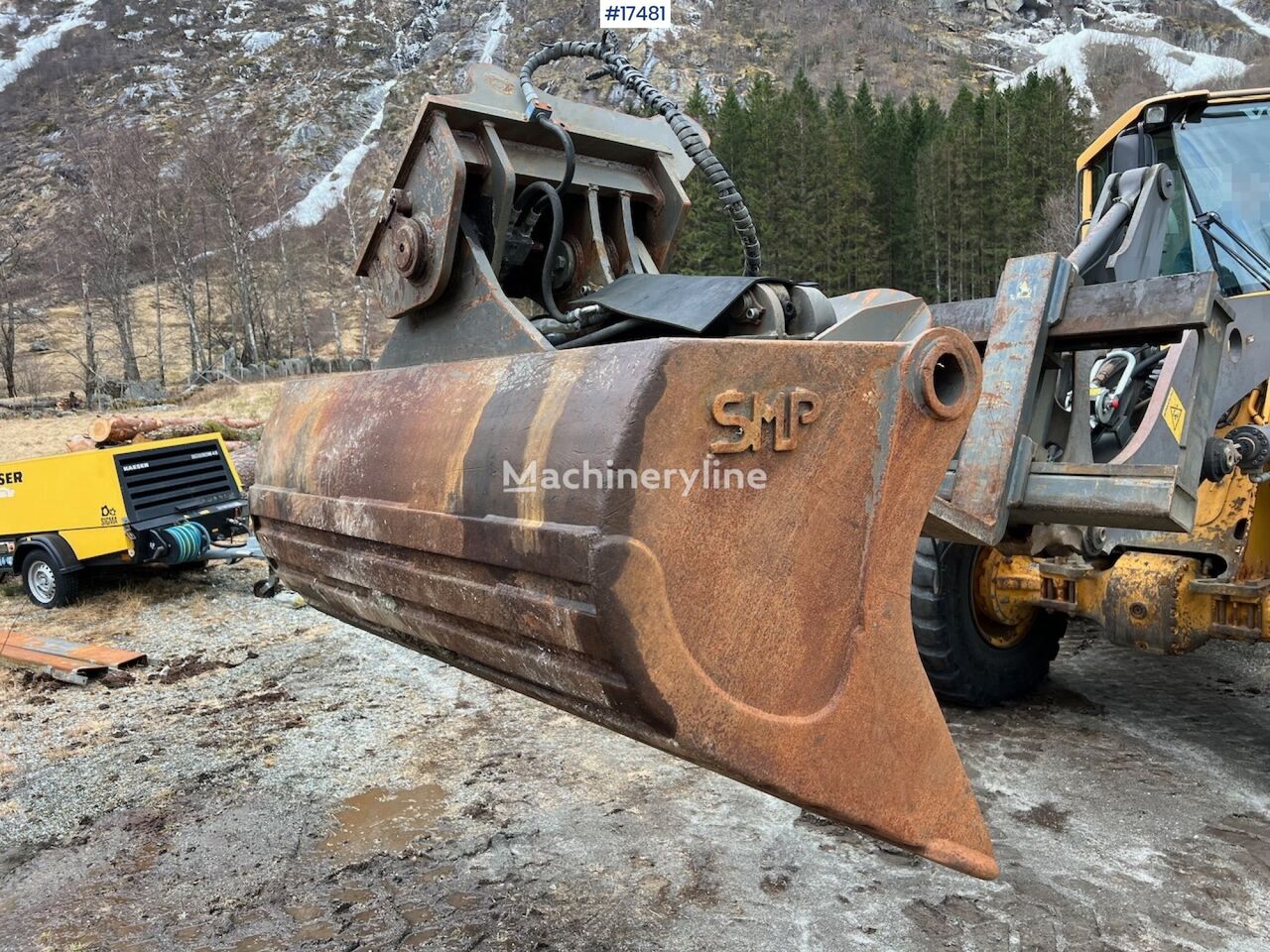 SMP excavator bucket