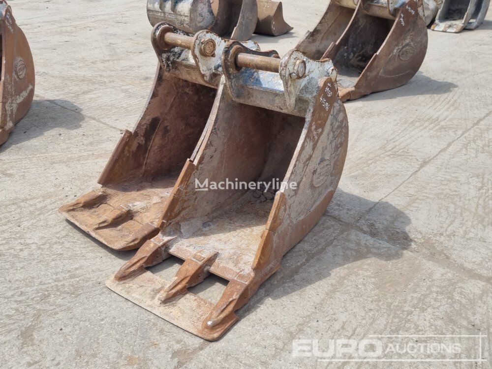 ekskavatoriaus kaušas Strickland 24", 24" Digging Bucket 65mm Pin to suit 13 Ton Excavator