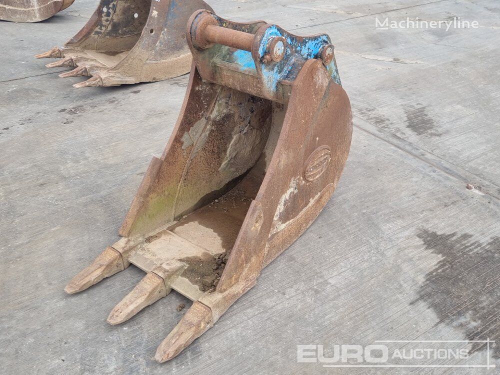 Strickland 24" Digging Bucket 65mm Pin to suit 13 Ton Excavator excavator bucket