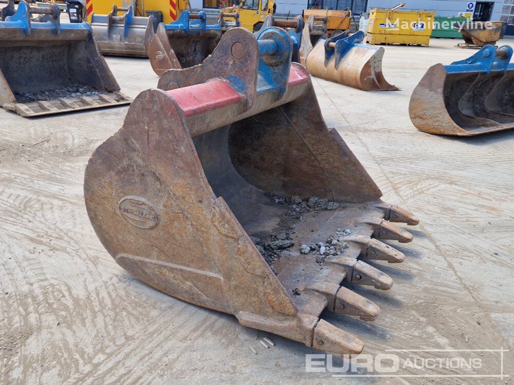 قادوس الحفارة Strickland 60" Digging Bucket 80mm Pin to suit 20 Ton Excavator