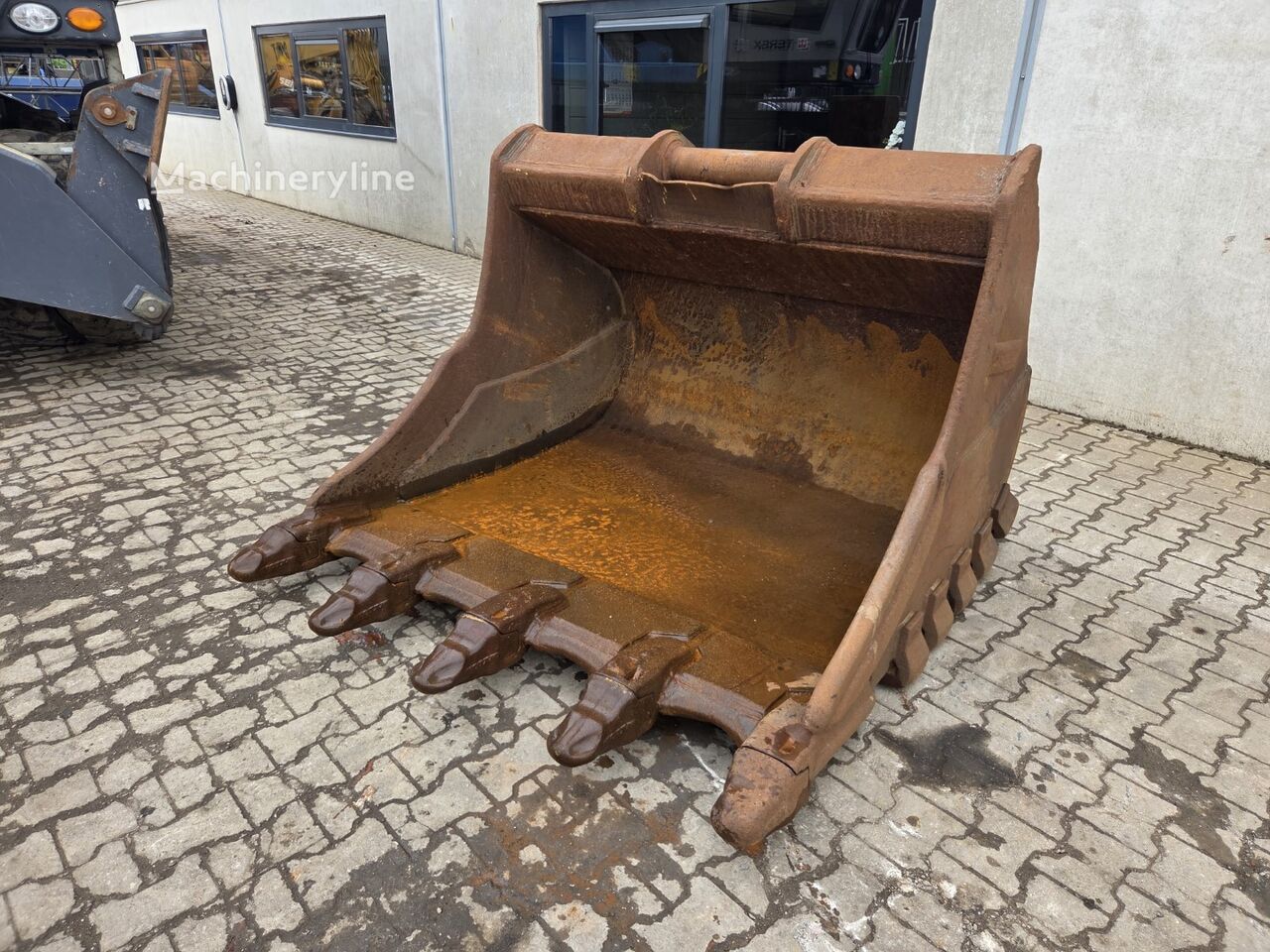 Teethbucket volvo 380 excavator bucket - Machineryline