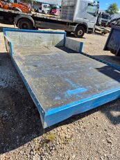 Lad  til trækker 357 cm langt karoserija s ravnom platformom