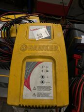 nab&iacute;jačka bat&eacute;ri&iacute; vysokozdvižn&yacute;ch voz&iacute;kov Hawker 24V/70A Lifetech