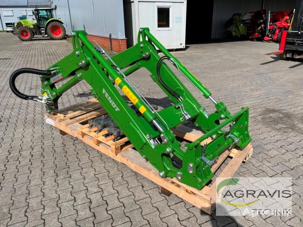 Fendt CARGO 4X/75 cargador frontal montado