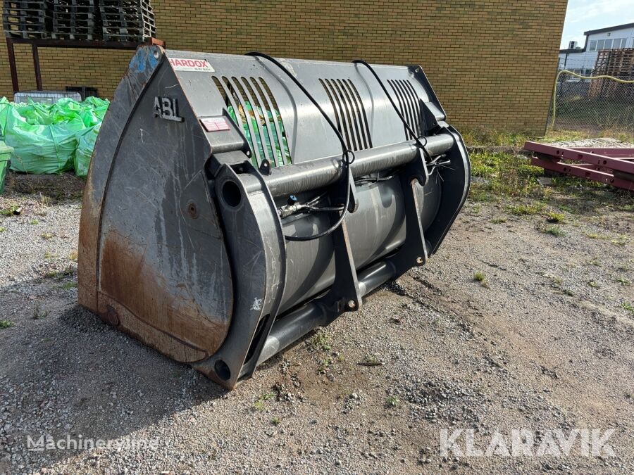 ABL 120 front loader bucket