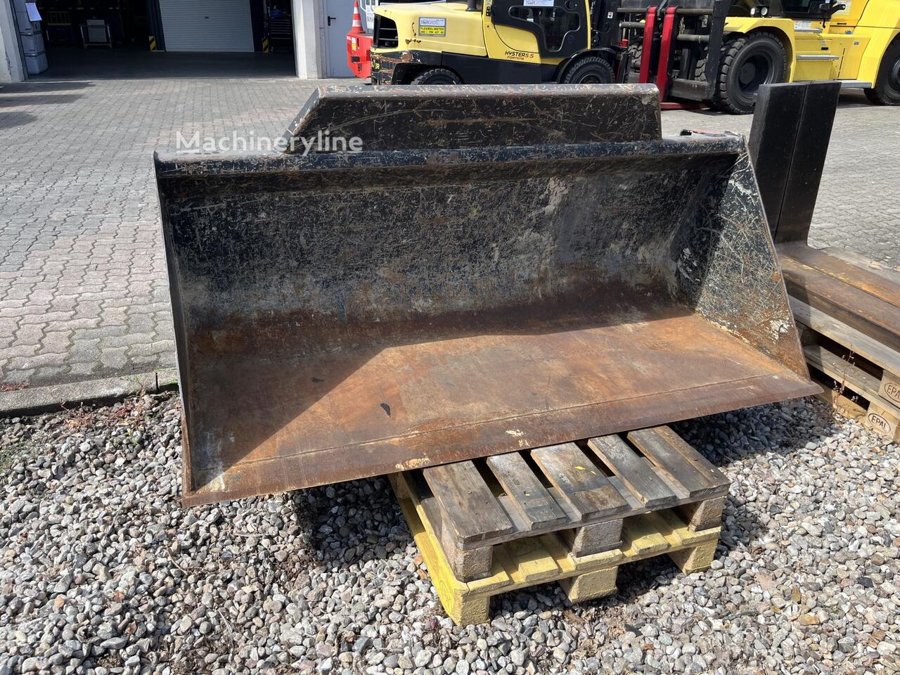 Žlica za čelni nakladalnik JLG - Machineryline