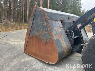 Ljungby 7.0 m3 cuchara frontal