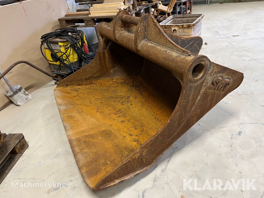 Planeringsskopa front loader bucket