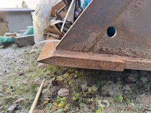 Купить ковш фронтальный Volvo - Изображение 5 | Machineryline AZ Ковш фронтальный Volvo | Изображение 5 - Machineryline