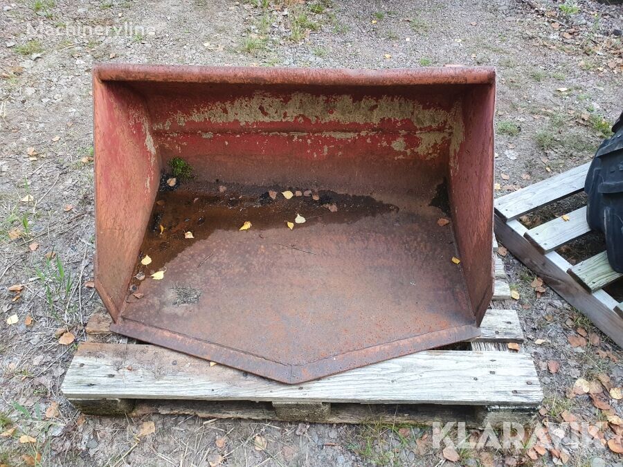 Ålö Typ3 fäste front loader bucket