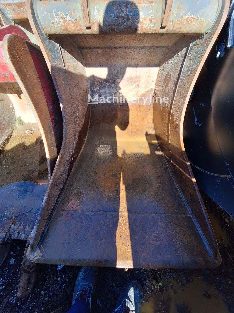 Izravnalna žlica SMP Digging bucket 950 mm Volvo S6 naprodaj | Machineryline SI Izravnalna žlica SMP Digging bucket 950 mm Volvo S6 - Machineryline