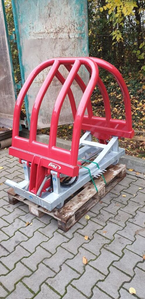 new Fliegl PROFI COMBI hay bale grabber