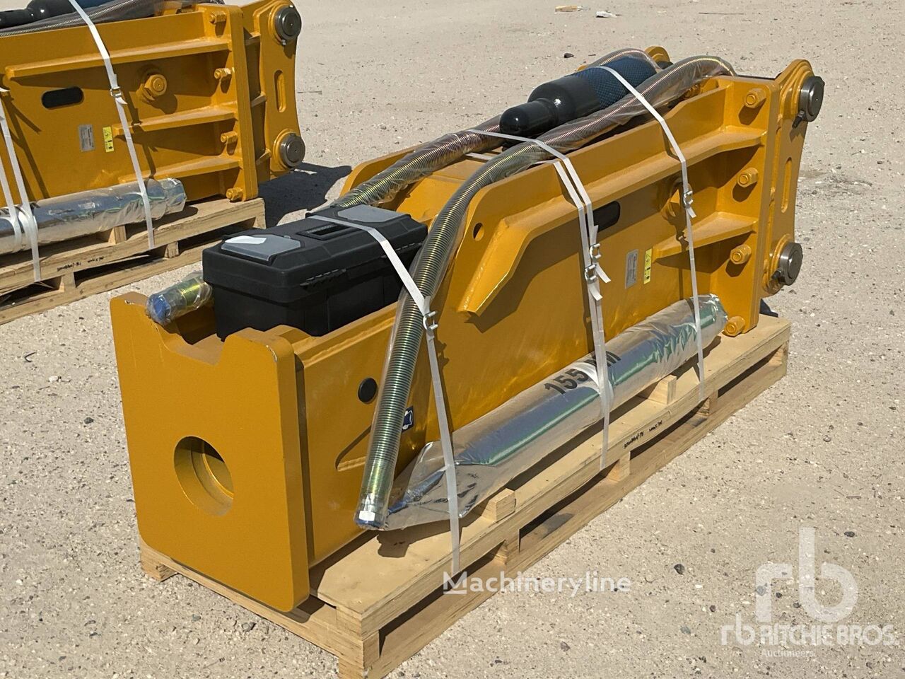 Marteau hydraulique Elephant EPB3200B-E - Fits 28 - 40 ton excavators ( à vendre | Machineryline GN Marteau hydraulique Elephant EPB3200B-E - Fits 28 - 40 ton excavators ( neuf - Machineryline