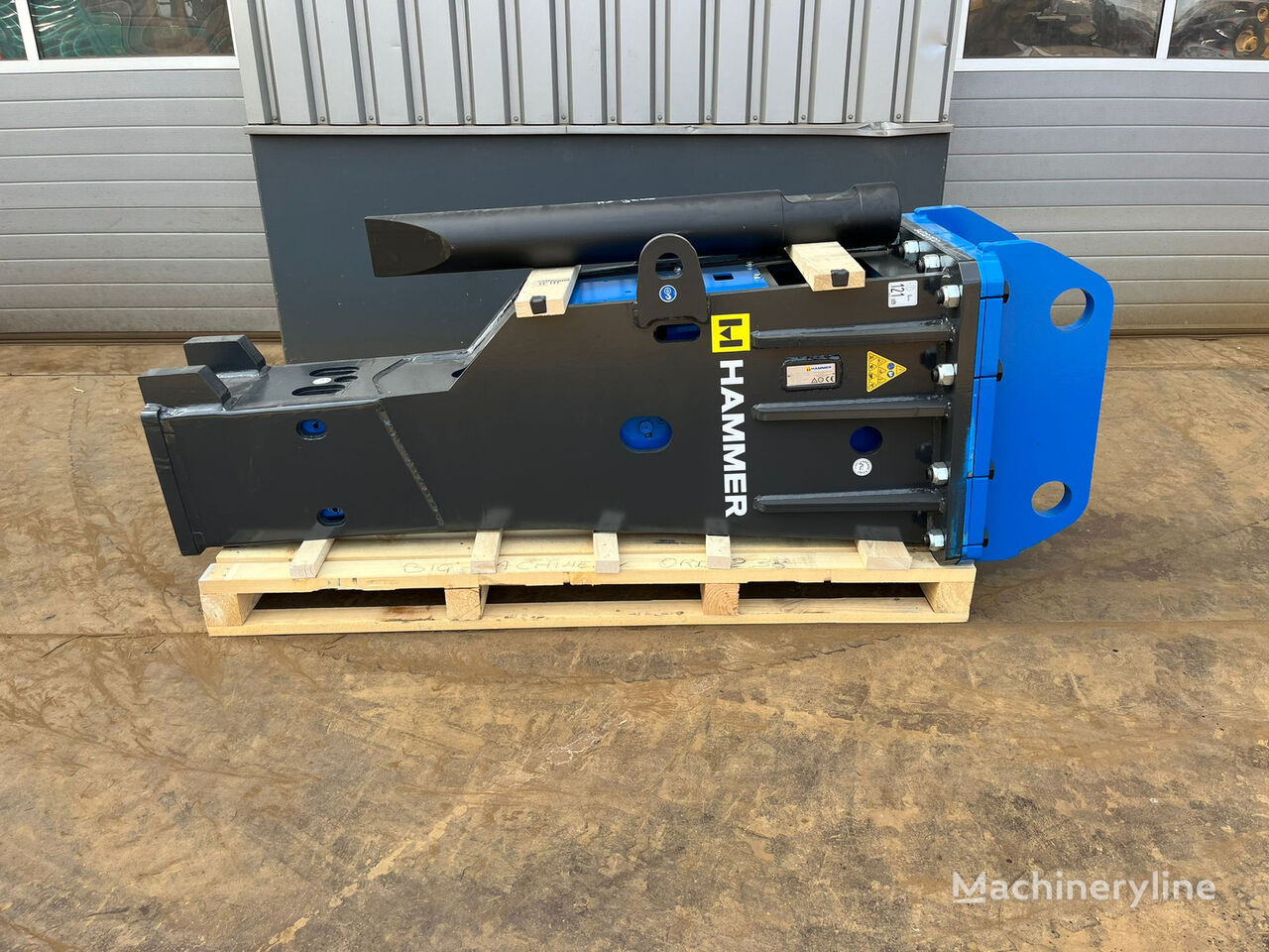 new Hammer HS3200 hydraulic breaker