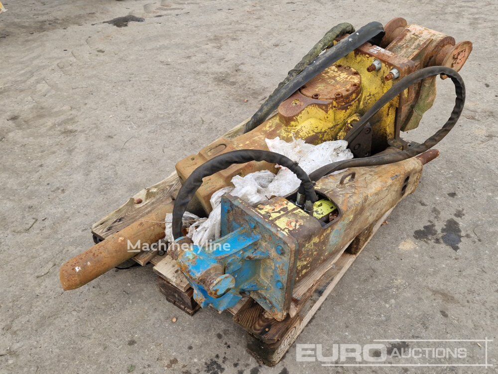 مطرقة هيدروليكية Hydraulic Breakers (2 of) - Machineryline