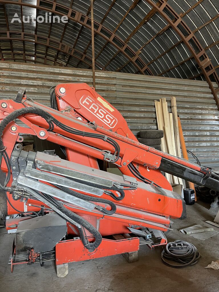 منصة رافعة هيدروليكية Fassi 240