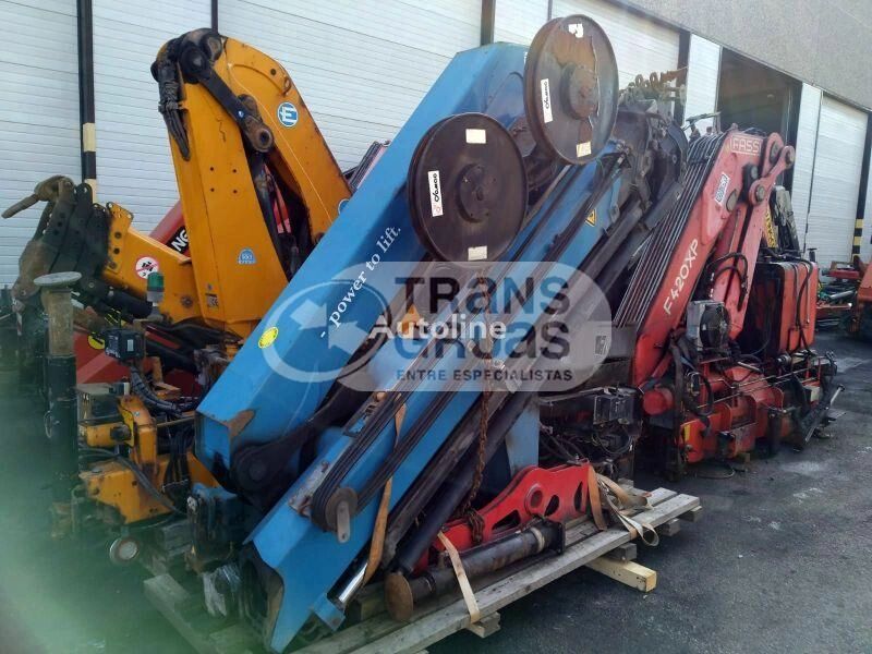 HMF 2420 loader crane