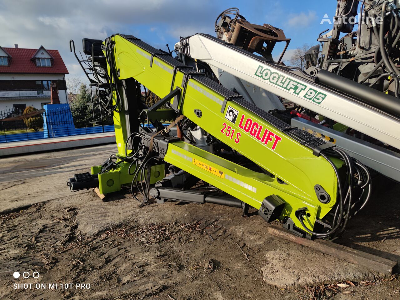 grue auxiliaire de chargement Loglift 251S