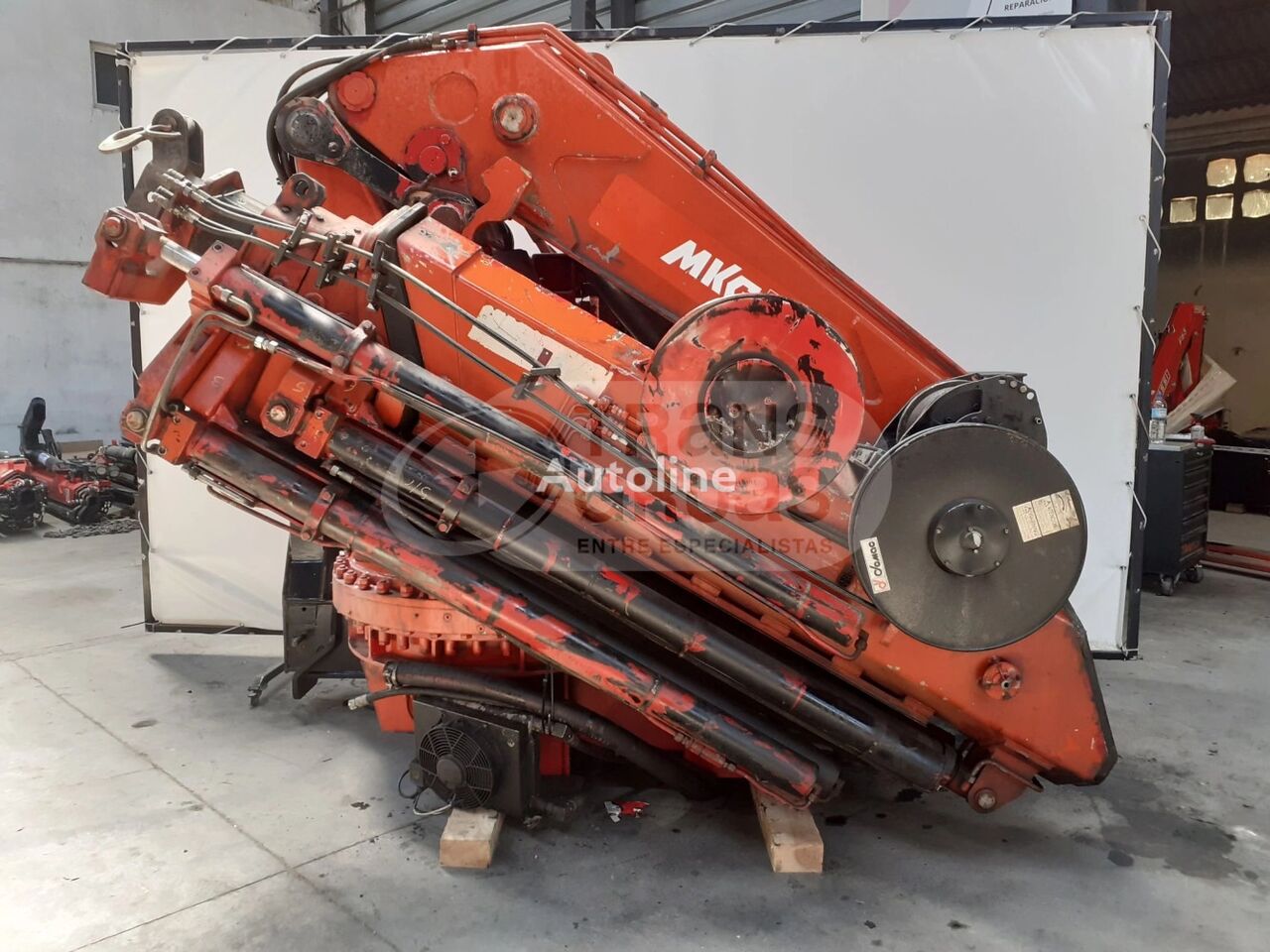 MKG HLK 770 HP loader crane