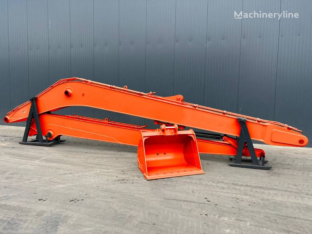 Braço de longo alcance Hitachi ZX220 18m Set - Machineryline