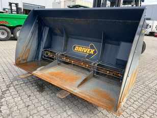 Drivex SS20 mounted sand spreader