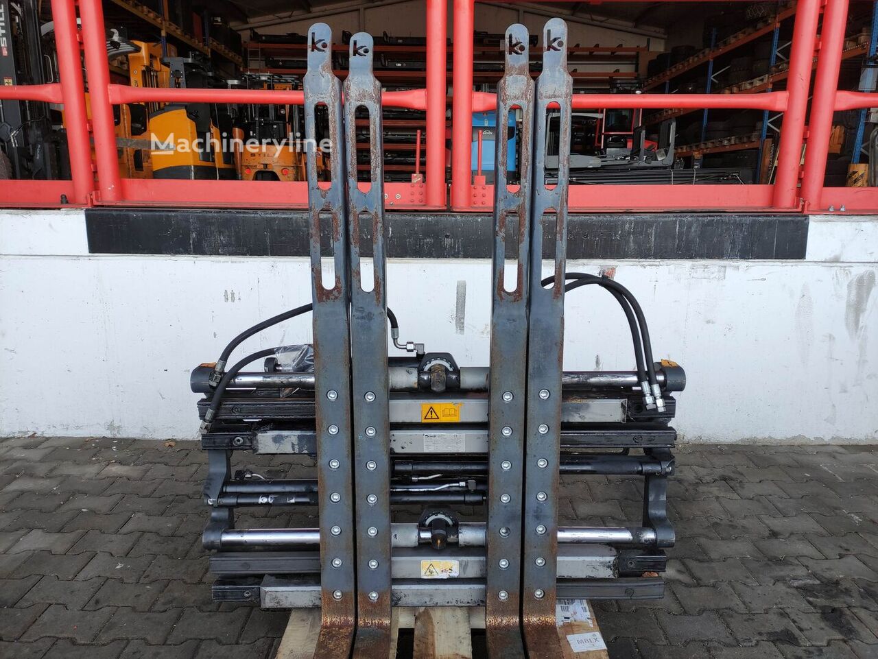 Kaup 2T429C multi-pallet handler - Machineryline