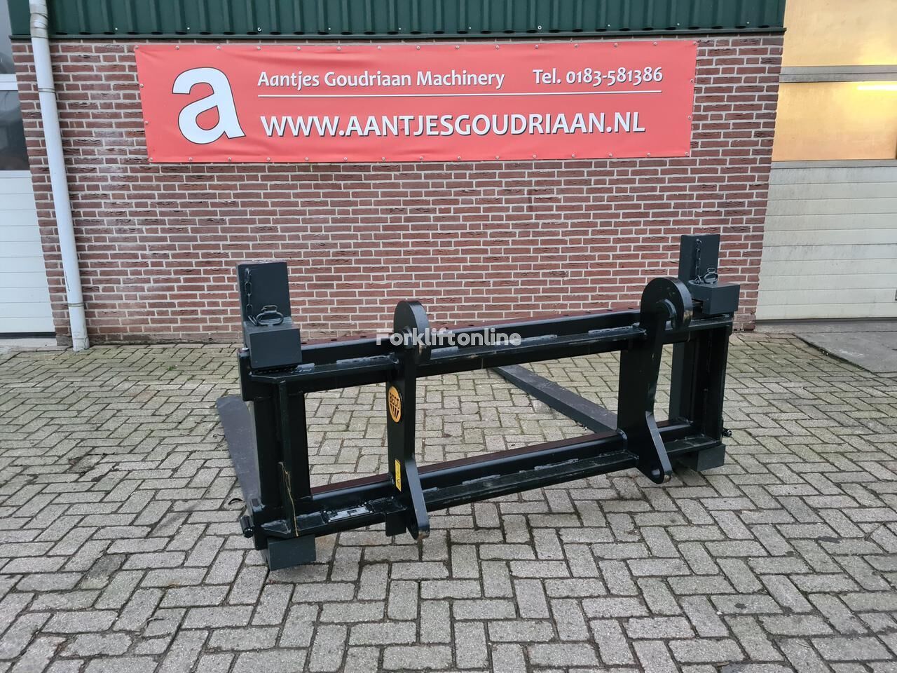 Fourche à palettes Beco palletvork LPZ3 à vendre | Machineryline CI Fourche à palettes Beco palletvork LPZ3 neuve - Machineryline