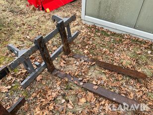 fourche &agrave; palettes Volvo Pallgafflar Volvo