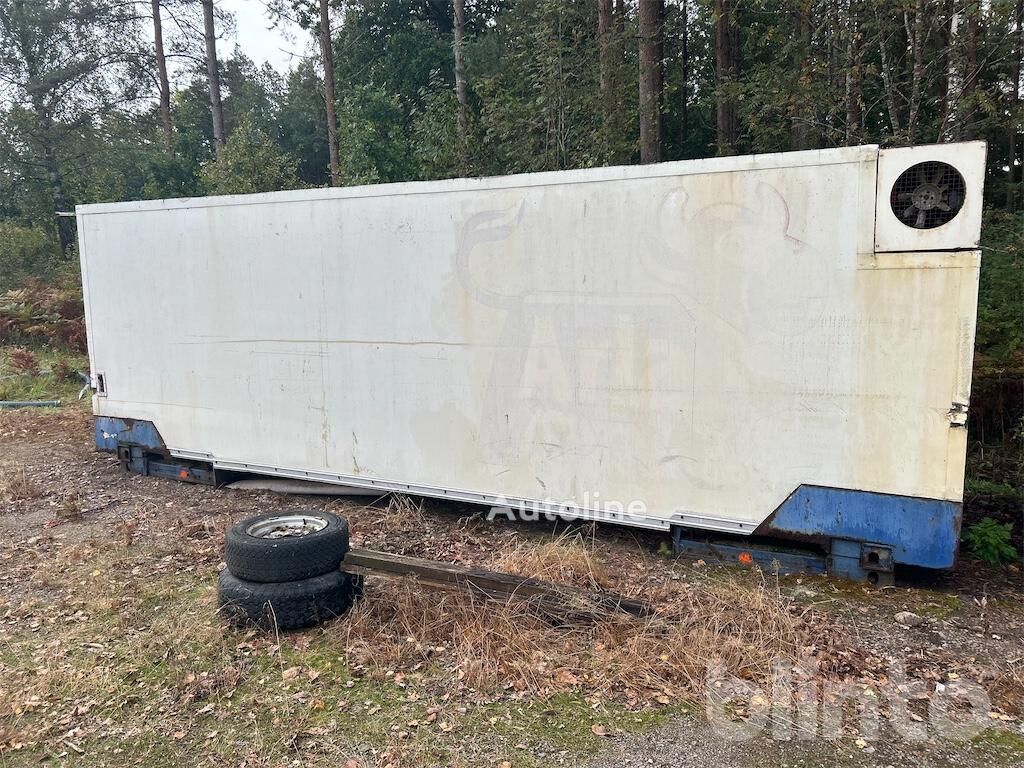 Refrigerated truck body - Autoline