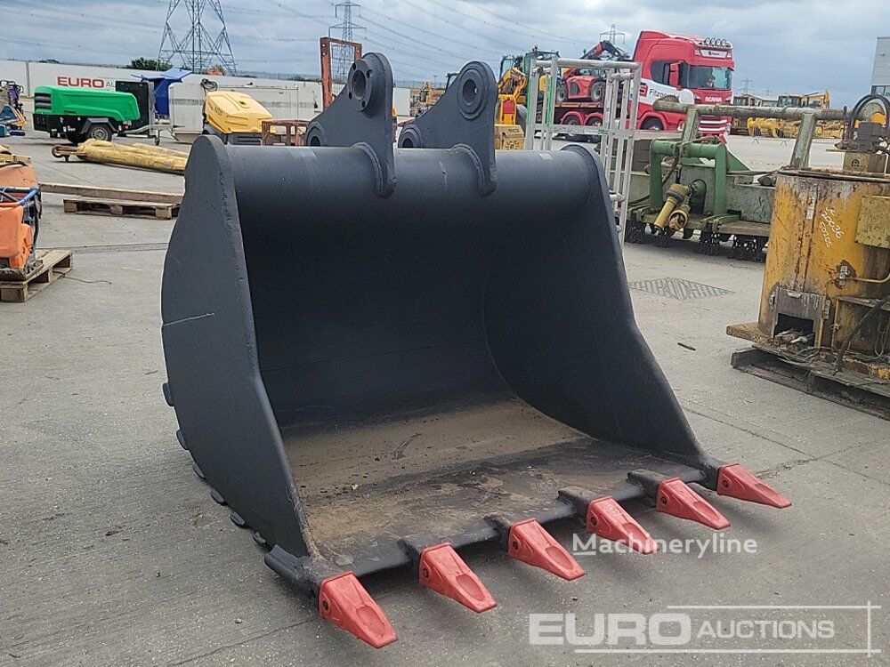 Купить просеивающий ковш 68" Digging Bucket 90mm Pin to suit 30 Ton Excavator | Machineryline TM Просеивающий ковш 68" Digging Bucket 90mm Pin to suit 30 Ton Excavator - Machineryline