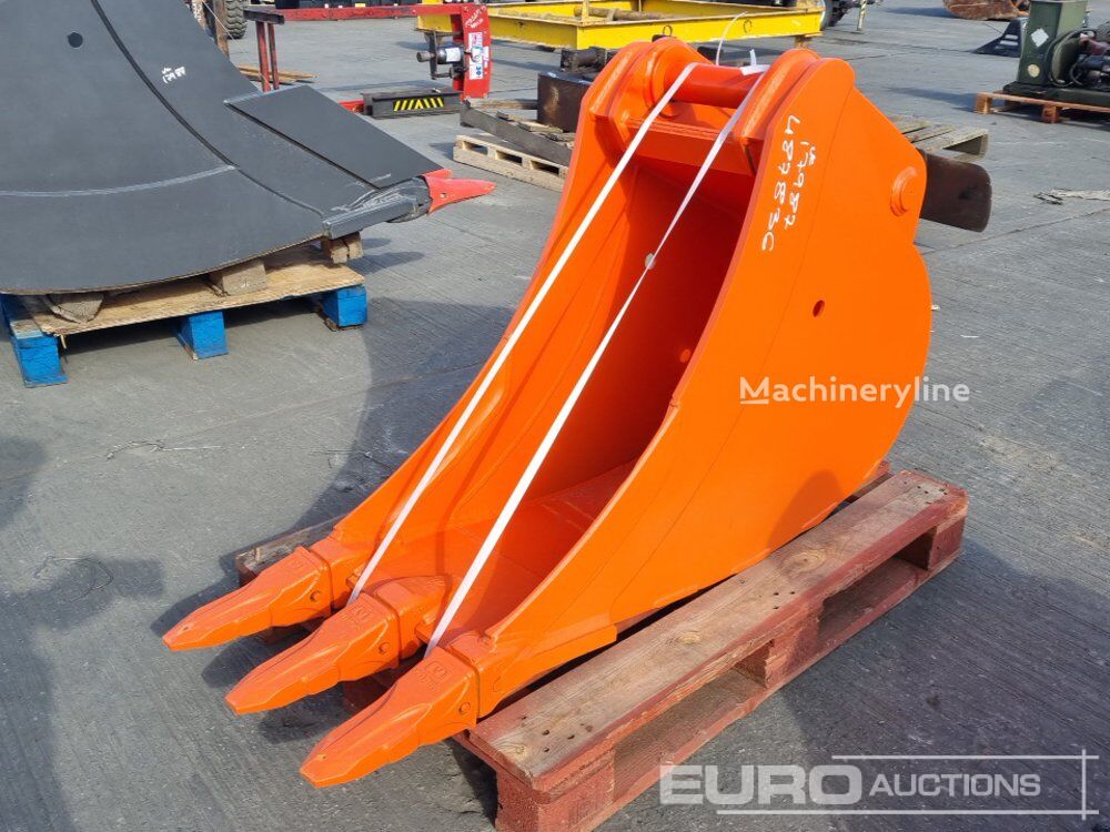 Miller 18" Scoop Bucket 65mm Pin to suit 13 Ton Excavator screening bucket for sale | Machineryline UG New Miller 18" Scoop Bucket 65mm Pin to suit 13 Ton Excavator screening bucket - Machineryline