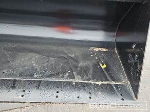 Strickland 90" Loading Bucket to suit Manitou Telehandler screening bucket for sale - Image 11 | Machineryline PK New Strickland 90" Loading Bucket to suit Manitou Telehandler screening bucket | Image 11 - Machineryline