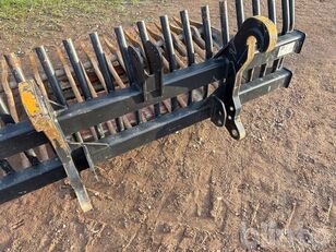 Třídící lžíce Ålö XL 230 na prodej - Obrázek 9 | Machineryline CZ Třídící lžíce Ålö XL 230 | Obrázek 9 - Machineryline