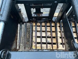 Ålö SILOCUT 200 SG ensilagegrep till salu - Bild 15 | Agroline SE Ålö SILOCUT 200 SG ensilagegrep | Bild 15 - Agroline