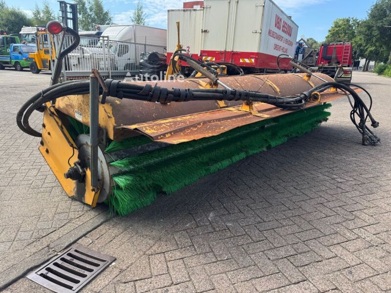 Venta de Diversen Diversen Sweepster TM3116C / Sneeuwborstel cepillo industrial | Autoline PE Diversen Diversen Sweepster TM3116C / Sneeuwborstel cepillo industrial - Autoline