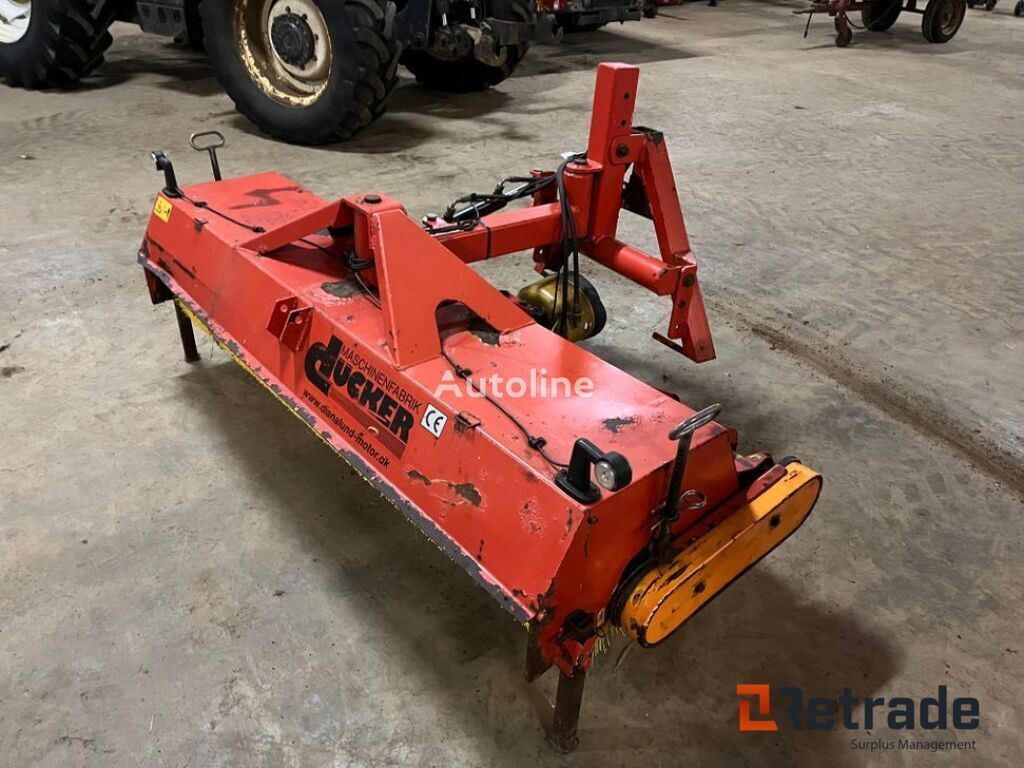 Dücker HDK 1300 sweeper brush