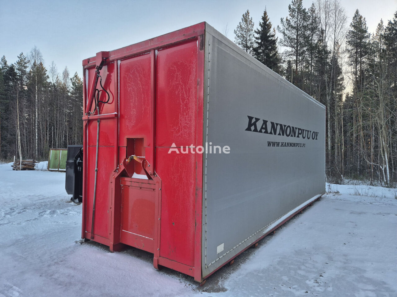 carrosserie bâchée Lokinsiipi kapelli kontti koukkutartunnalla