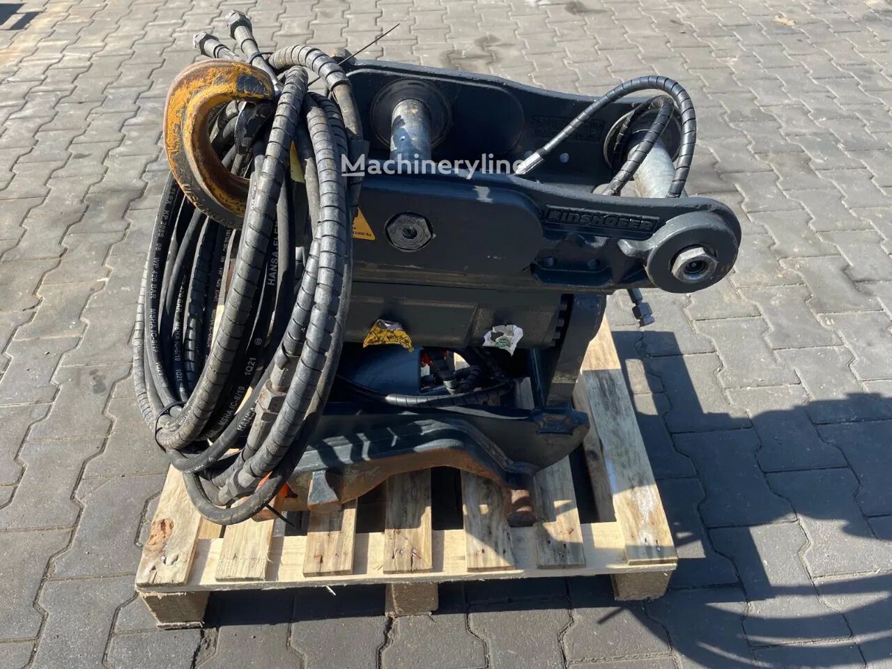 KINSHOFFER TC10/CW10 tiltrotator te koop | Machineryline BE KINSHOFFER TC10/CW10 tiltrotator - Machineryline