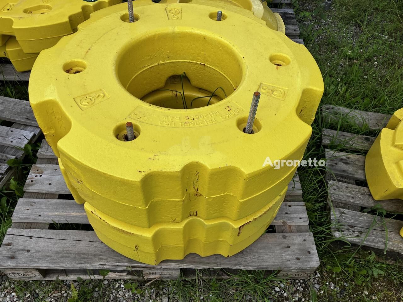 Contrepoids de tracteur John Deere John Deere 70 + 900 kg à vendre | Agronetto LU Contrepoids de tracteur John Deere John Deere 70 + 900 kg - Agronetto