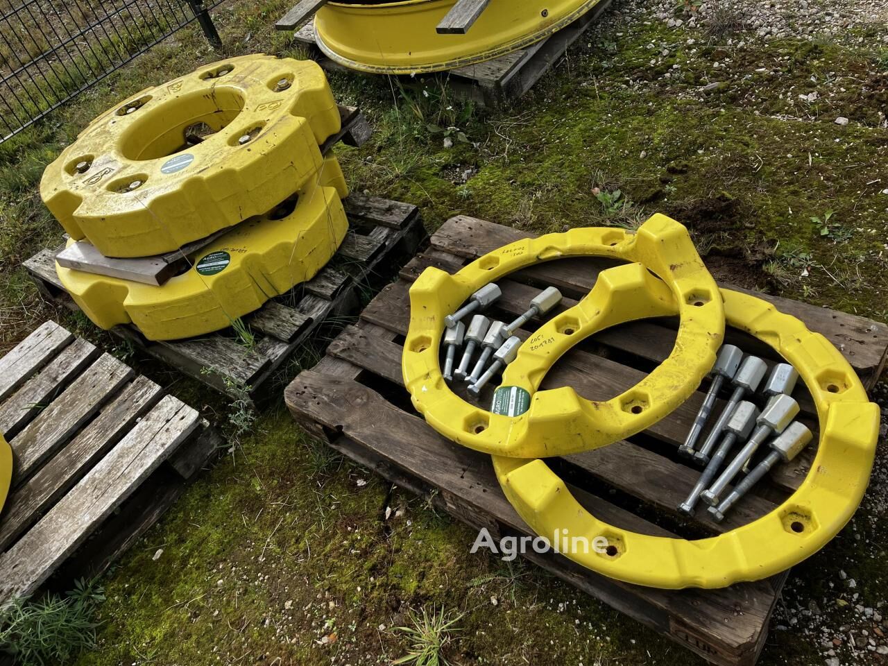 John Deere John Deere 70 kg + 530 kg tractor counterweight - Agroline