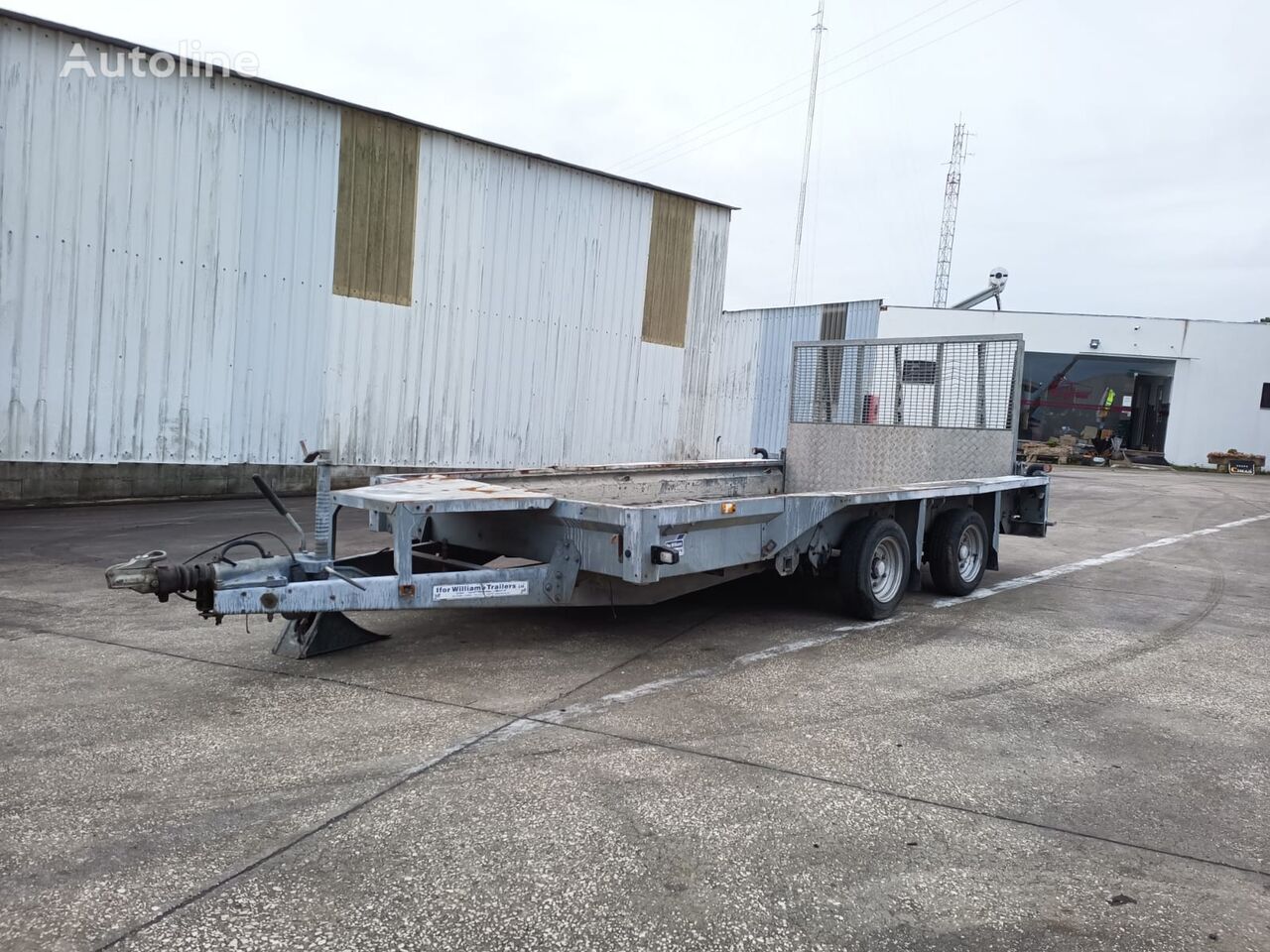 Príves na prepravu stavebných strojov Ifor Williams Trailers - Autoline