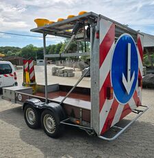 Nissen A41/L-09-200 LED Absperrtafel FAT Sperrwand Verkehrsleittafel Ve equipment trailer