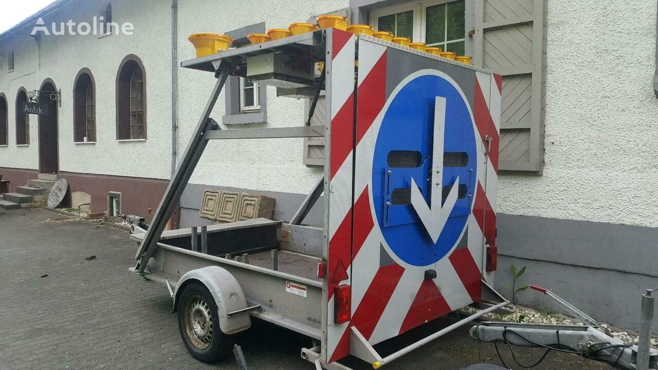 Nissen Vz 616 615 Absperrtafel Horizont Verkehrsleitanhänger  equipment trailer