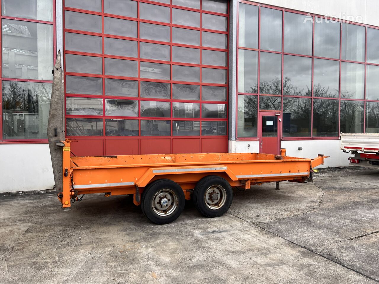 TT Tandemtieflader equipment trailer